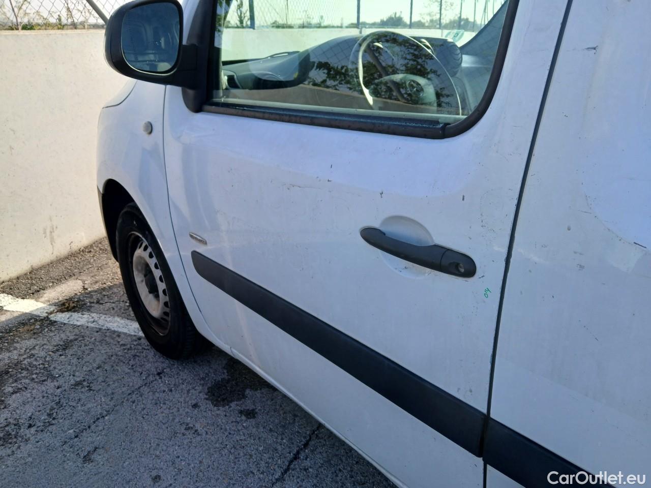  Mercedes  Citan MERCEDES-BENZ  VU 4p 1G furgón derivado de t 112 Furgón Largo #37