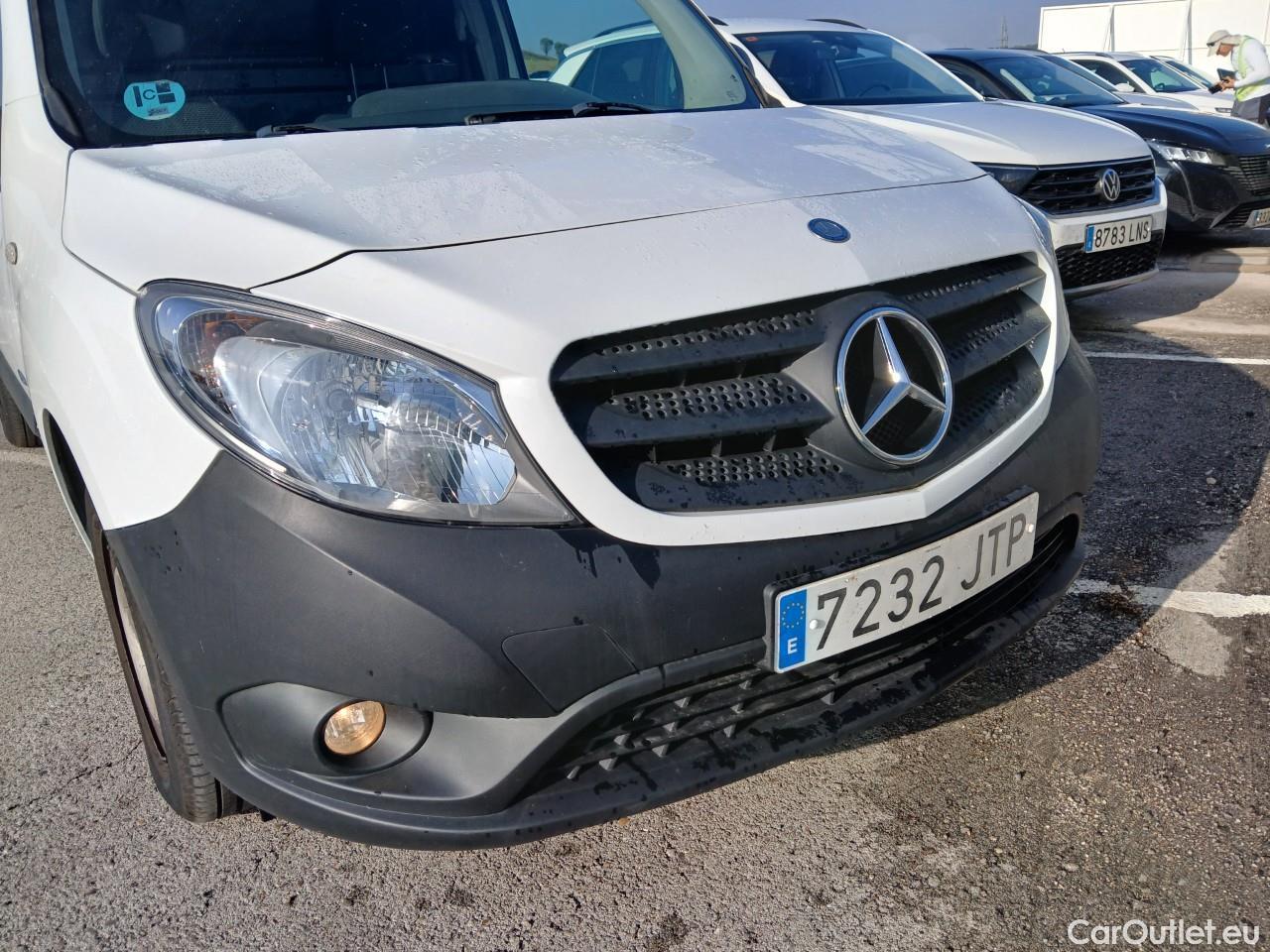  Mercedes  Citan MERCEDES-BENZ  VU 4p 1G furgón derivado de t 112 Furgón Largo #26