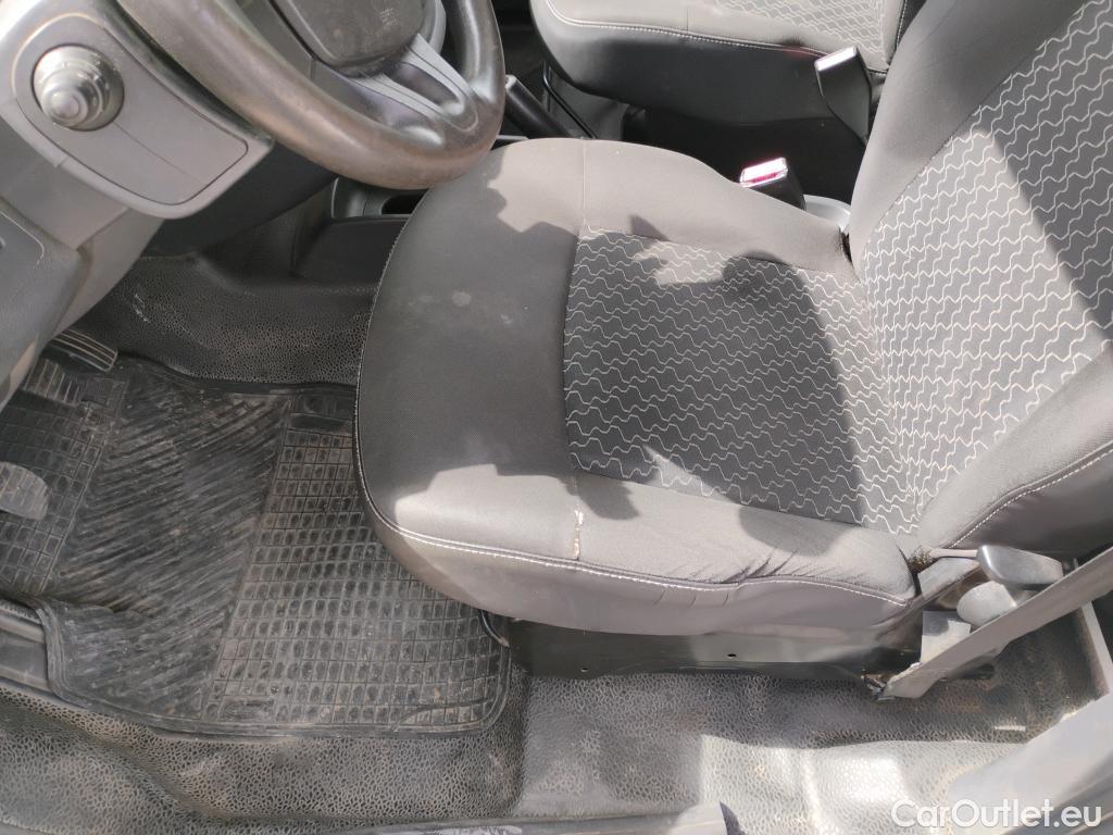  Renault  Kangoo  II Furgón Professional 1.5 dCi 90CV MT5 E5 #48
