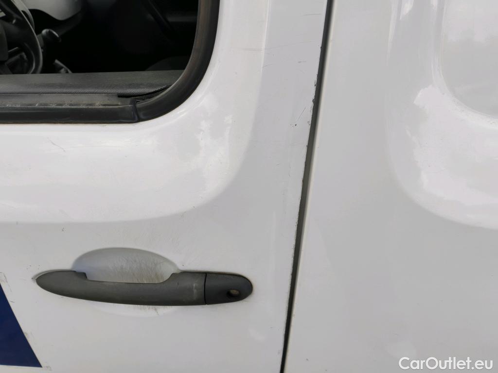  Renault  Kangoo  II Furgón Professional 1.5 dCi 90CV MT5 E5 #61