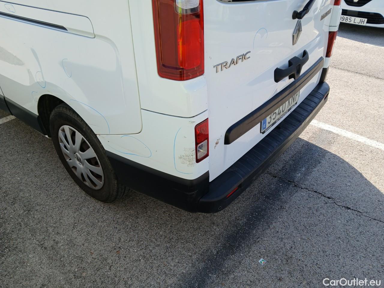  Renault  Trafic RENAULT  / 2014 / 5P / combi Passenger Largo En. dCi 92 kW(125 CV) E6 #62