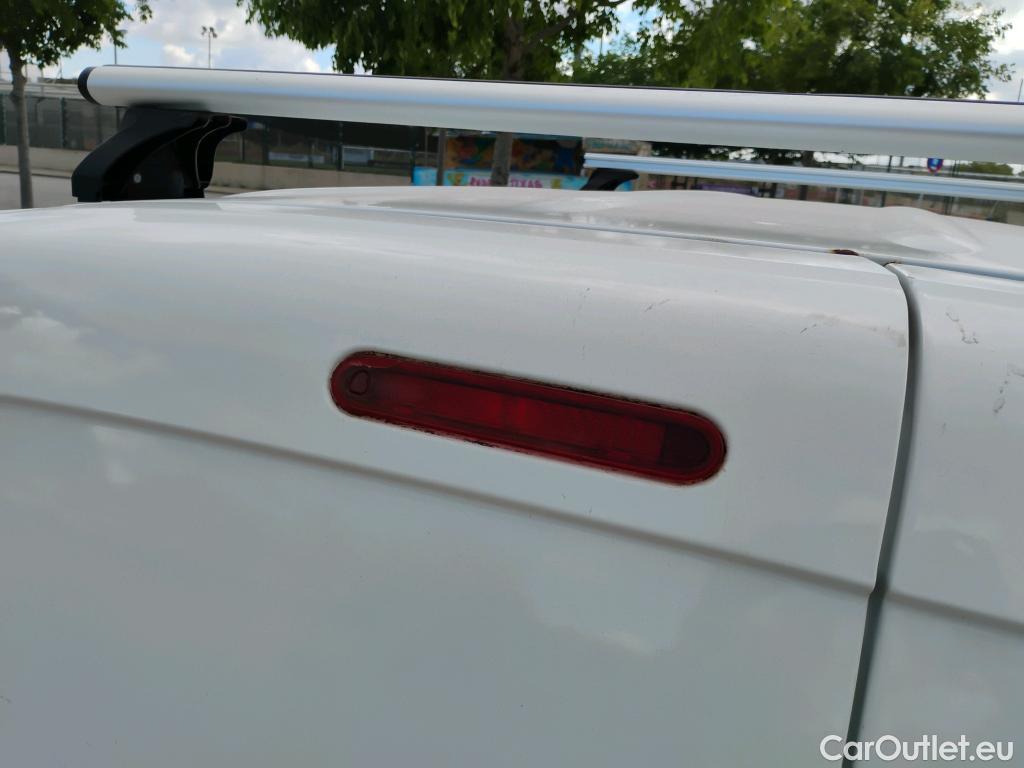  Renault  Kangoo  II Furgón Professional 1.5 dCi 90CV MT5 E5 #73