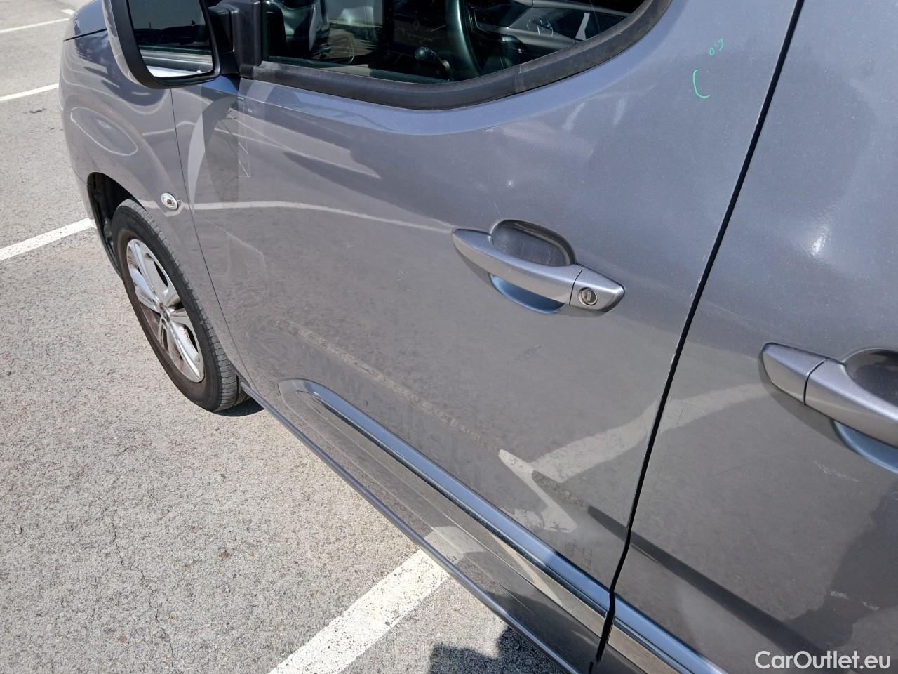  Toyota  Proace TOYOTA  City Verso / 2020 / 5P / monovolumen 1.5D 96kW (130CV) Family Active L1 #34