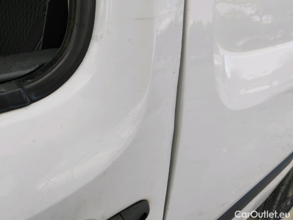  Renault  Kangoo  II Furgón Professional 1.5 dCi 90CV MT5 E5 #62