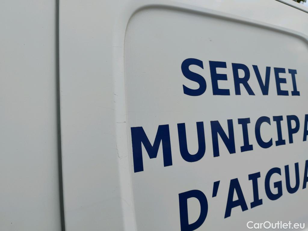  Renault  Kangoo  II Furgón Professional 1.5 dCi 90CV MT5 E5 #41