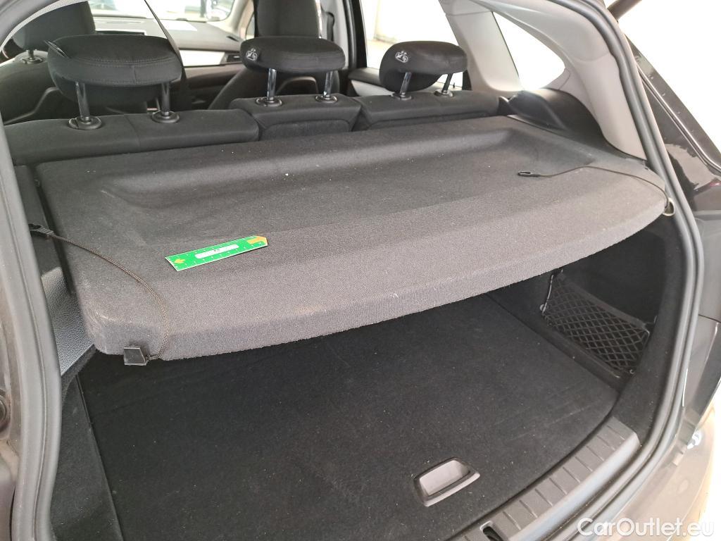  Bmw  Serie 2 BMW  Active Tourer / 2018 / 5P / monospace 225xe Business Design Auto #32