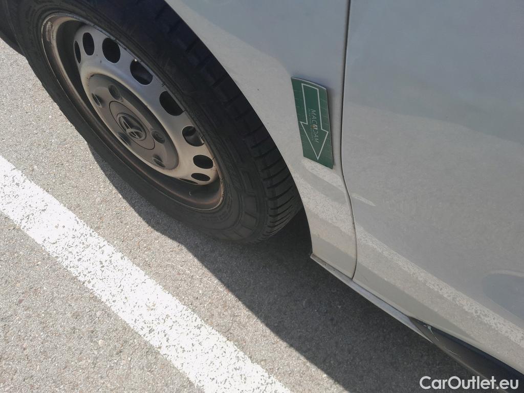  Toyota  Proace TOYOTA  VU 4p 2G furgón FU. MEDIO (L1) 1.6D 70kW (90CV) BUSINESS #35