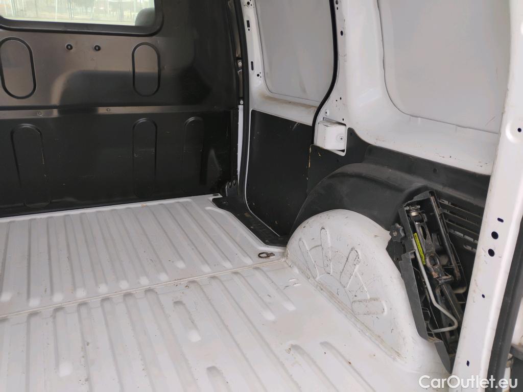  Renault  Kangoo  II Furgón Professional 1.5 dCi 90CV MT5 E5 #51