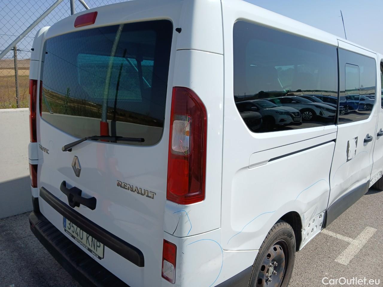  Renault  Trafic RENAULT  / 2014 / 5P / combi Passenger Largo En. dCi 92 kW(125 CV) E6 #73