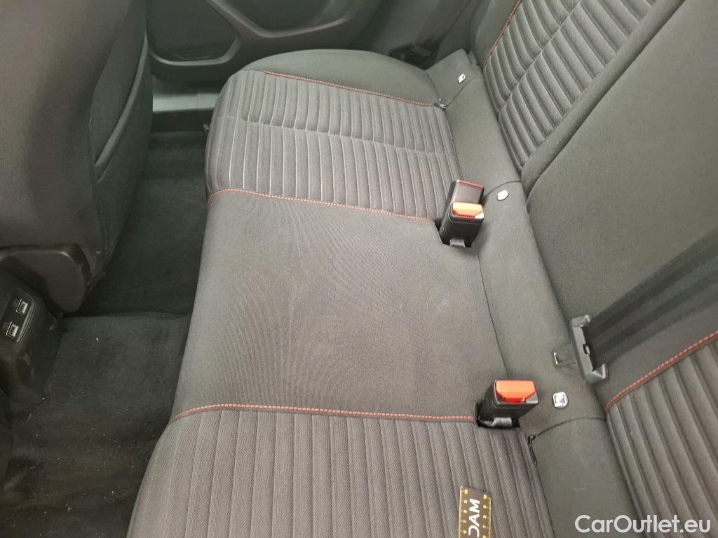  Peugeot  2008  Active Pack 1.2 PureTech 130CV BVA8 E6d #19
