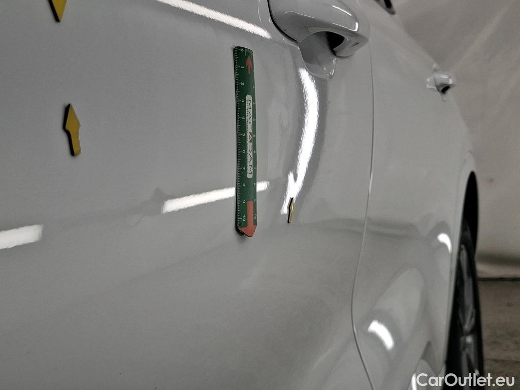  Ford  Kuga FORD  / 2019 / 5P / SUV 2.5 190 Hybrid Flexifuel Pshif ST-Line X #3