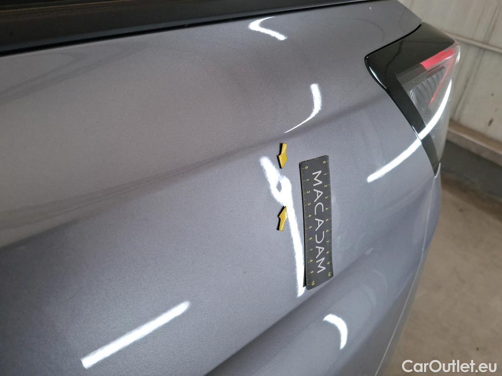  Peugeot  3008  Allure 1.5 HDi 130CV BVA8 E6d #49