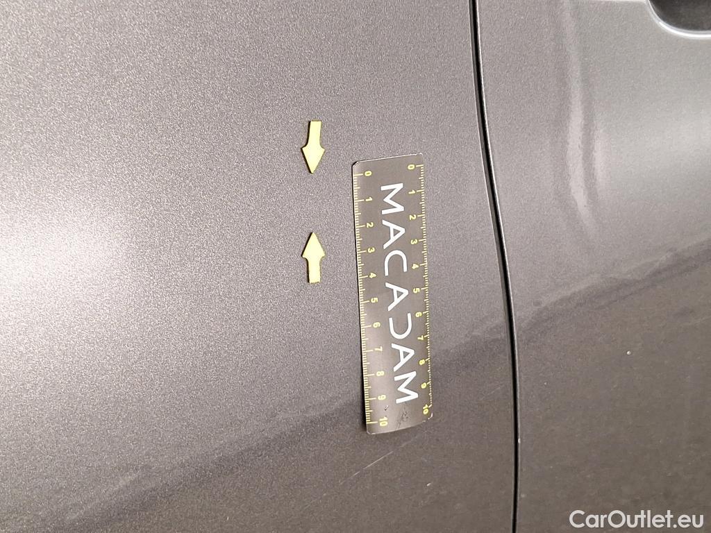  Peugeot  308 PEUGEOT  SW / 2017 / 5P / Break Puretech 110 S&S Active Business #64