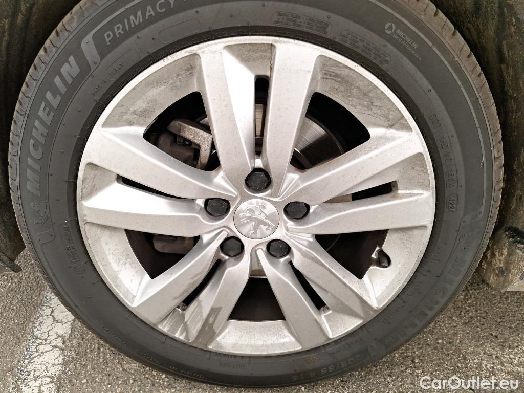  Peugeot  308 PEUGEOT  SW / 2017 / 5P / Break Puretech 110 S&S Active Business #52