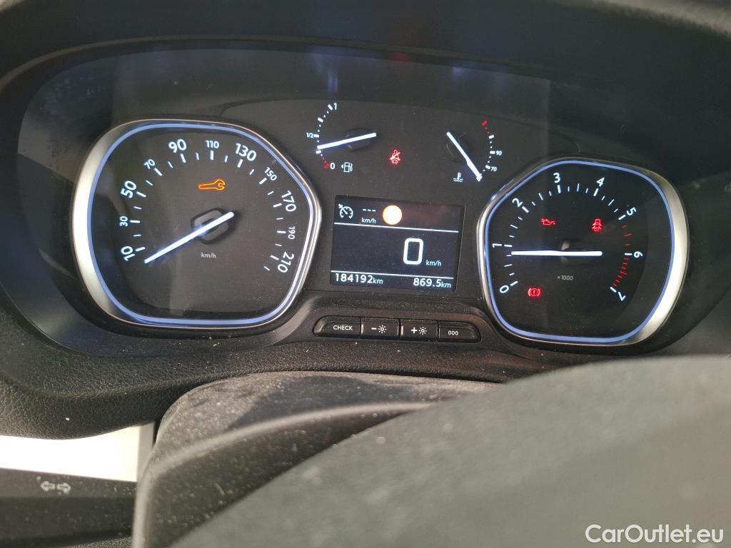  Peugeot  Expert Traveller Business L2 2.0 HDi 145CV BVM6 9 Sieges E6d #20