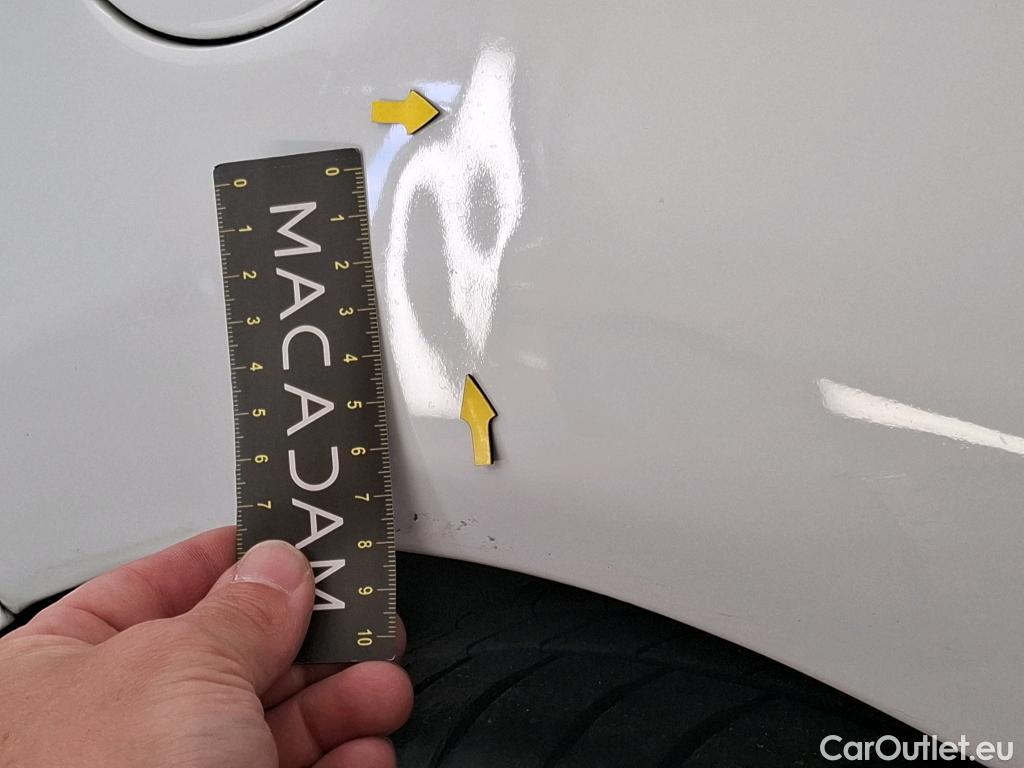  Renault  Clio  V Business 1.6 E-TECH Hybrid 140CV E6d #8