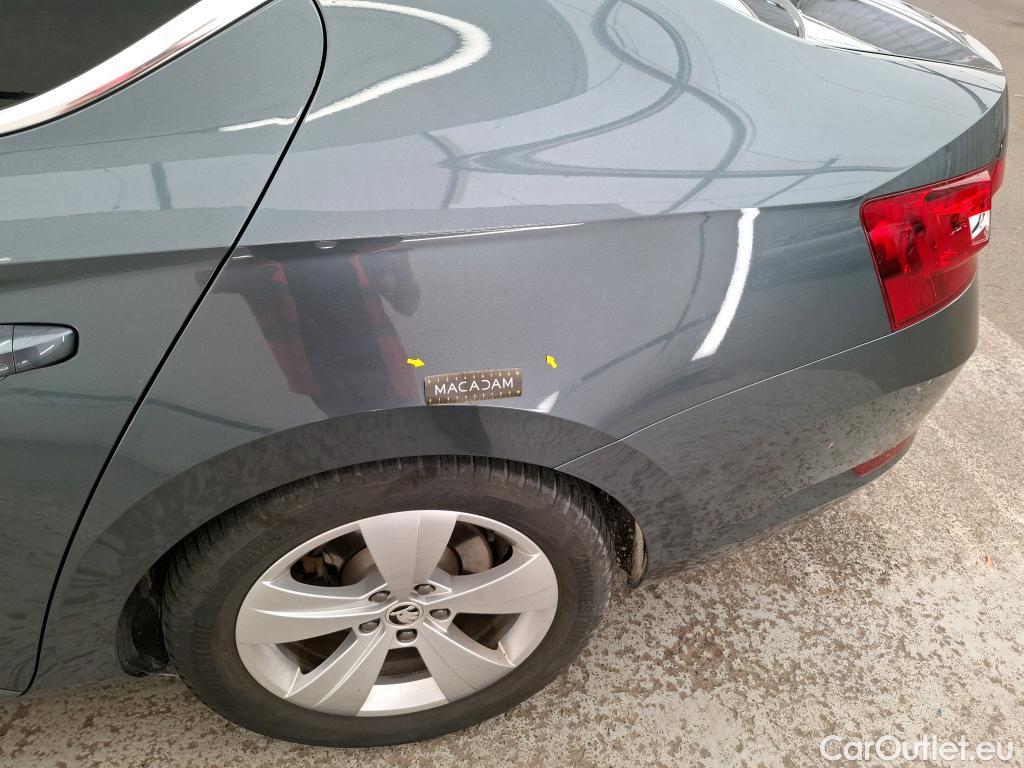  Skoda  Superb  Berline Business iV 1.4 TSI Hybrid 215CV BVA6 E6d #1
