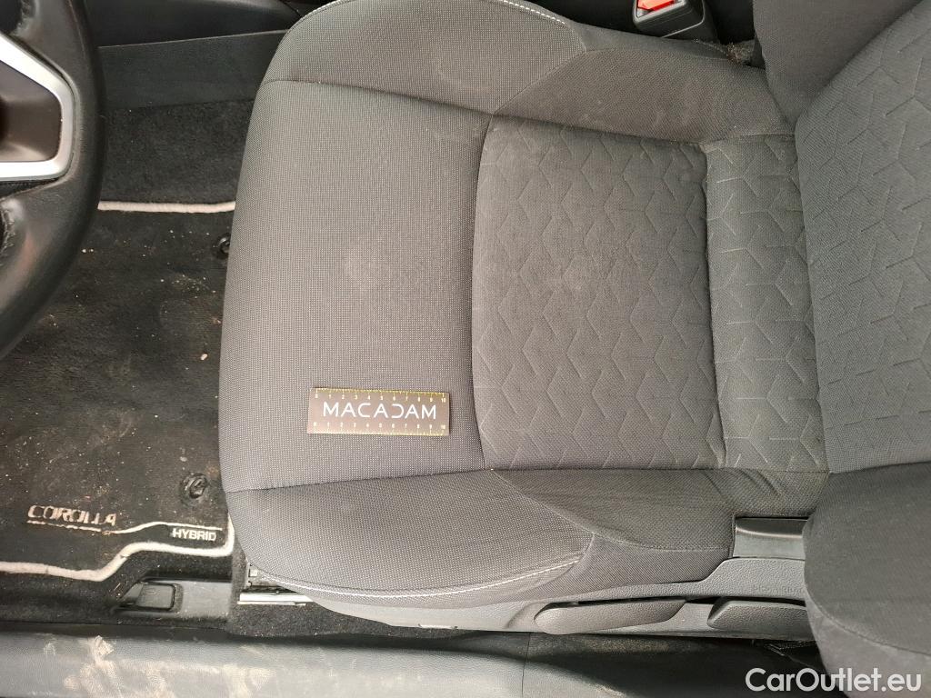  Toyota  Corolla TOYOTA  Touring Sports / 2018 / 5P / Break Hybride 122h Dynamic Business Stage Acad #55