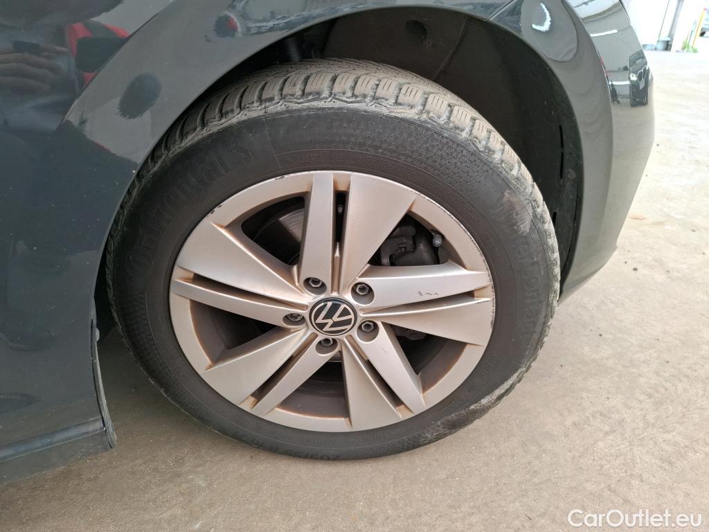  Volkswagen  Golf  VOLKSWAGEN / 2020 / 5P / Berline 2.0 TDI SCR 115 DSG7 Life Busi #5