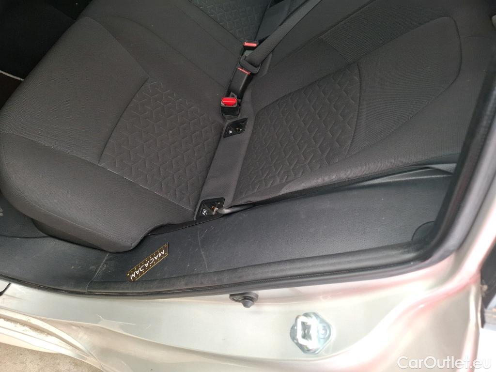  Toyota  Corolla TOYOTA  Touring Sports / 2018 / 5P / Break Hybride 122h Dynamic Business Stage Acad #41