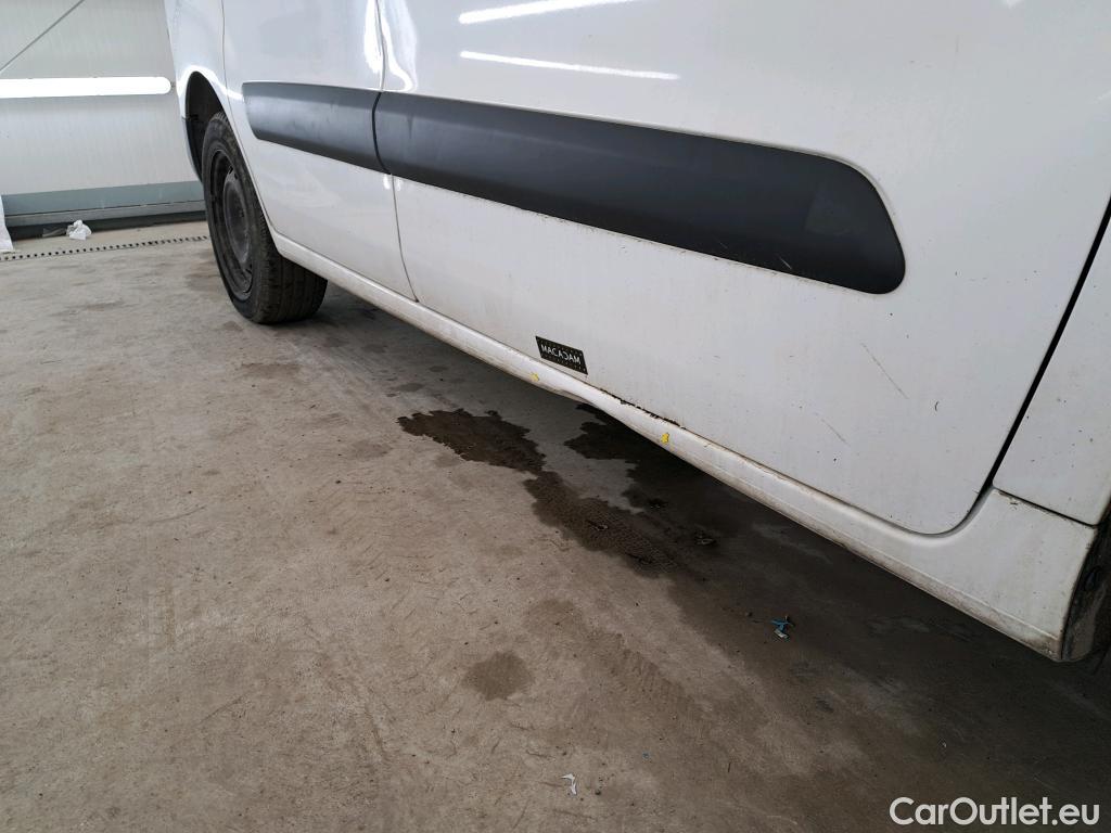  Citroen  Berlingo  Fourgon Business L1 (Court) 1.6 BlueHDi 100CV BVM5 E6 #4