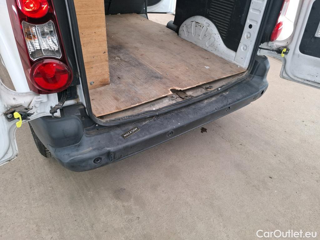  Citroen  Berlingo  Fourgon Club L1 (Court) 1.6 BlueHDi 100CV BVM5 E6 #25