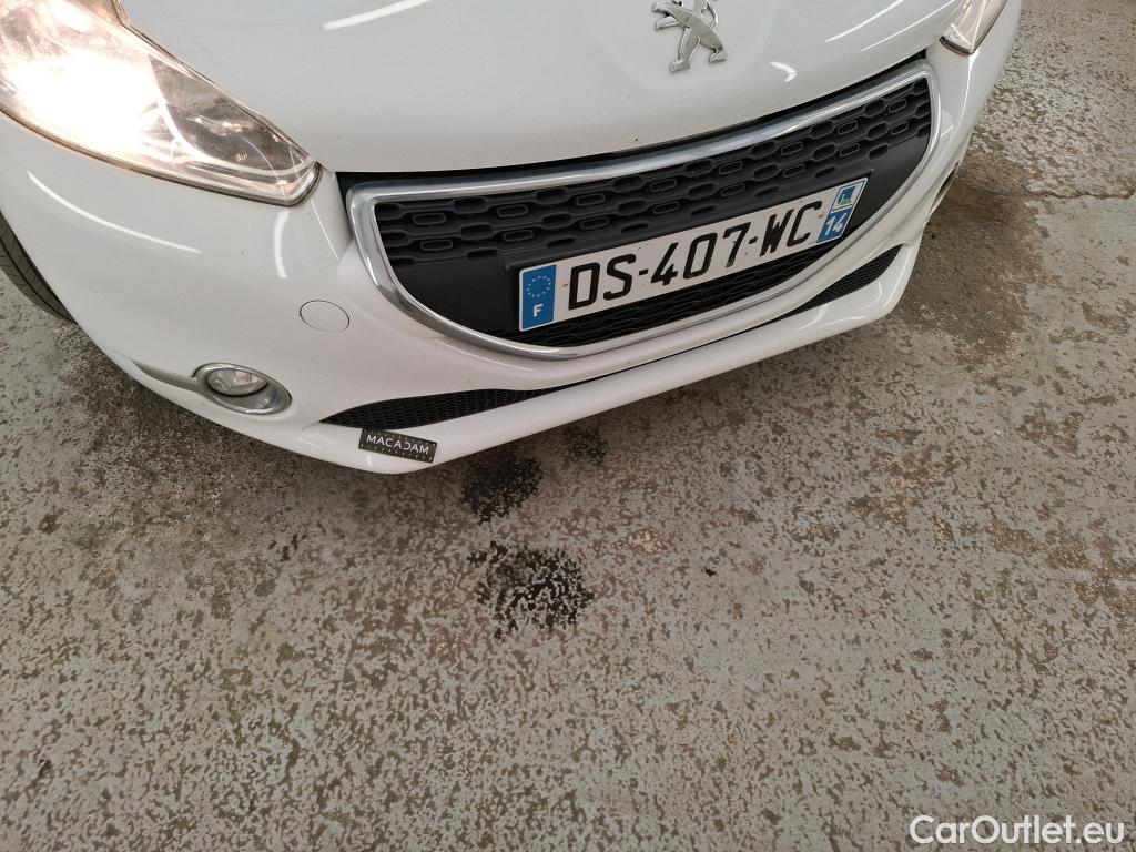  Peugeot  208  Affaire Pack CD Clim Confort 1.6 HDi 90CV BVM5 E5 #3