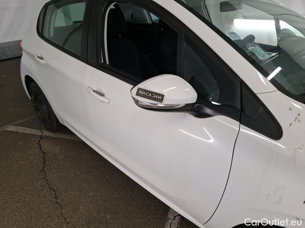  Peugeot  208  Affaire Premium Pack 1.5 HDi 100CV BVM5 E6dT #42