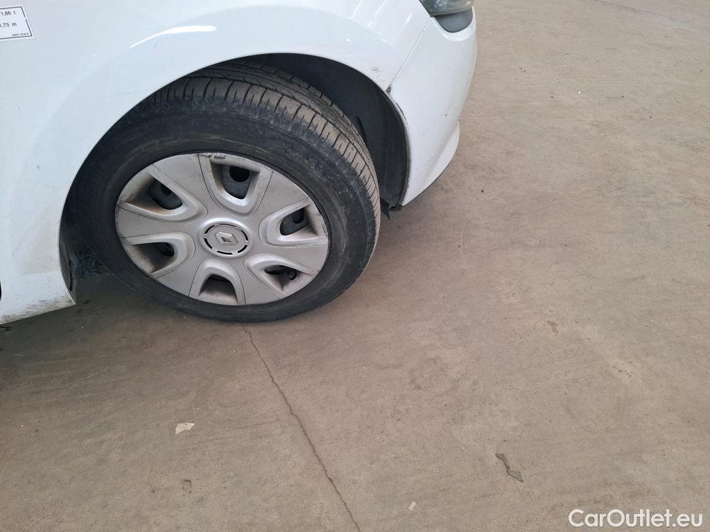  Renault  Clio  IV Air 1.5 dCi 75CV BVM5 E6 #63
