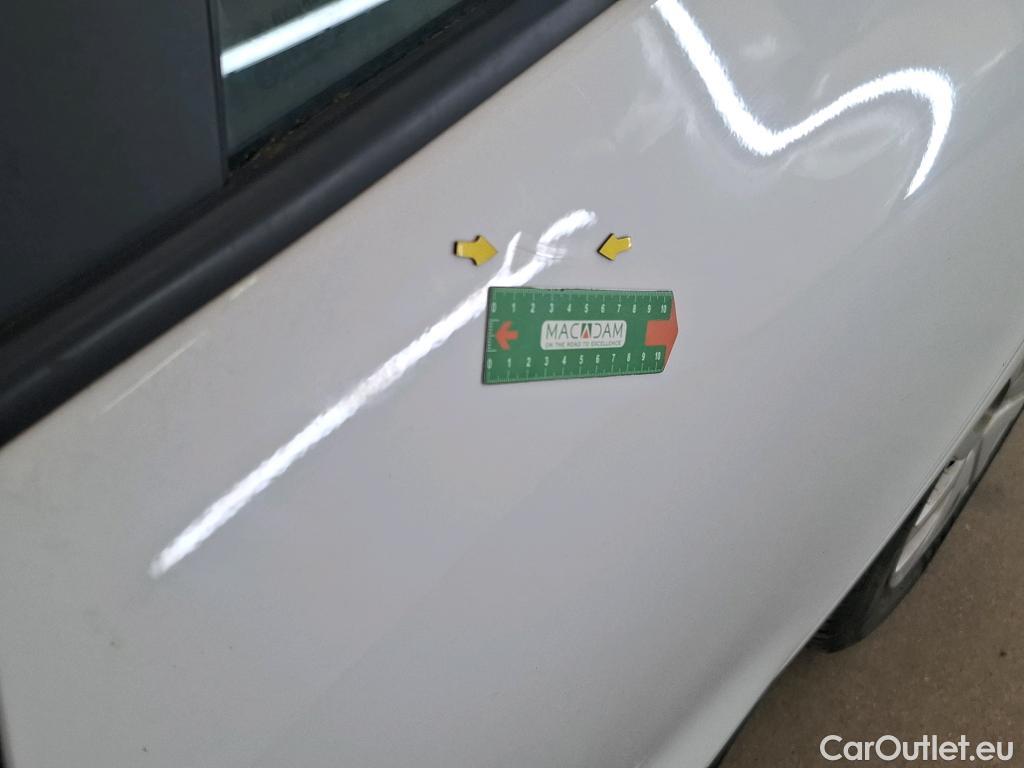  Renault  Clio  IV Air MediaNav 1.5 dCi 75CV BVM5 E6 #14