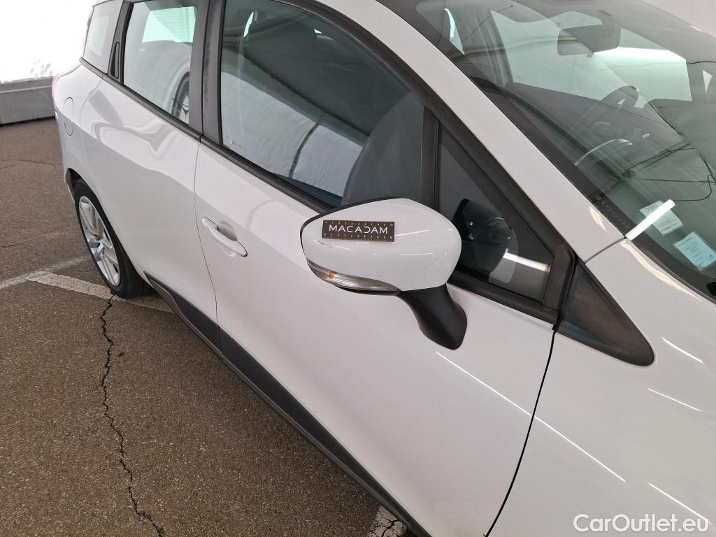  Renault  Clio  IV Grandtour Business 1.5 dCi 90CV BVM5 E6 #41