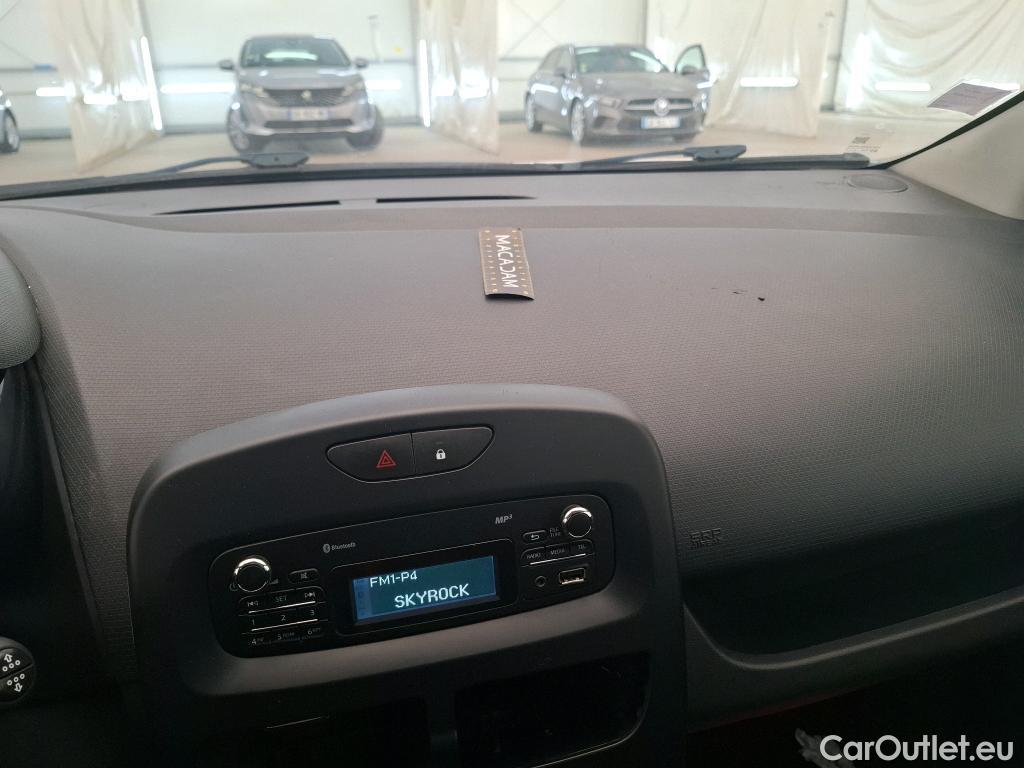  Renault  Clio  IV Air 1.5 dCi 75CV BVM5 E6 #7