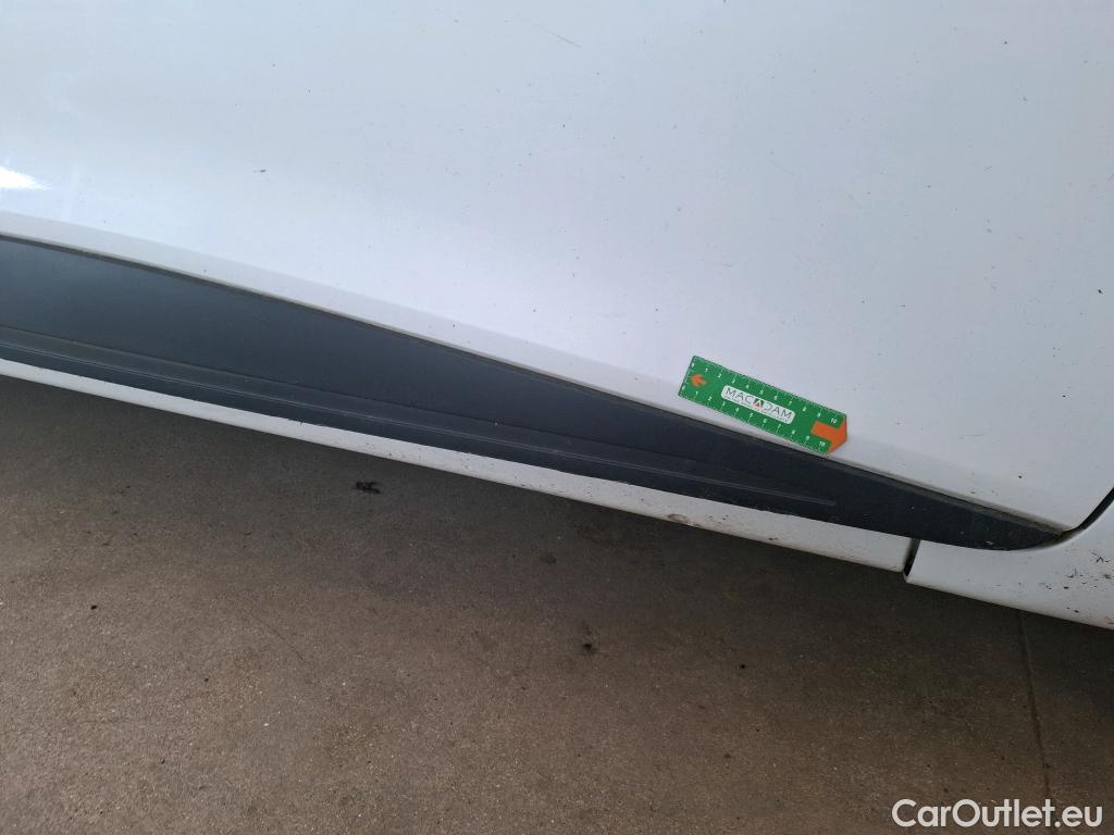  Renault  Clio  IV Air MediaNav 1.5 dCi 75CV BVM5 E6 #20