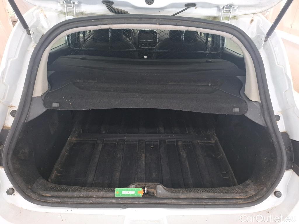  Renault  Clio  IV Air MediaNav 1.5 dCi 75CV BVM5 E6 #24