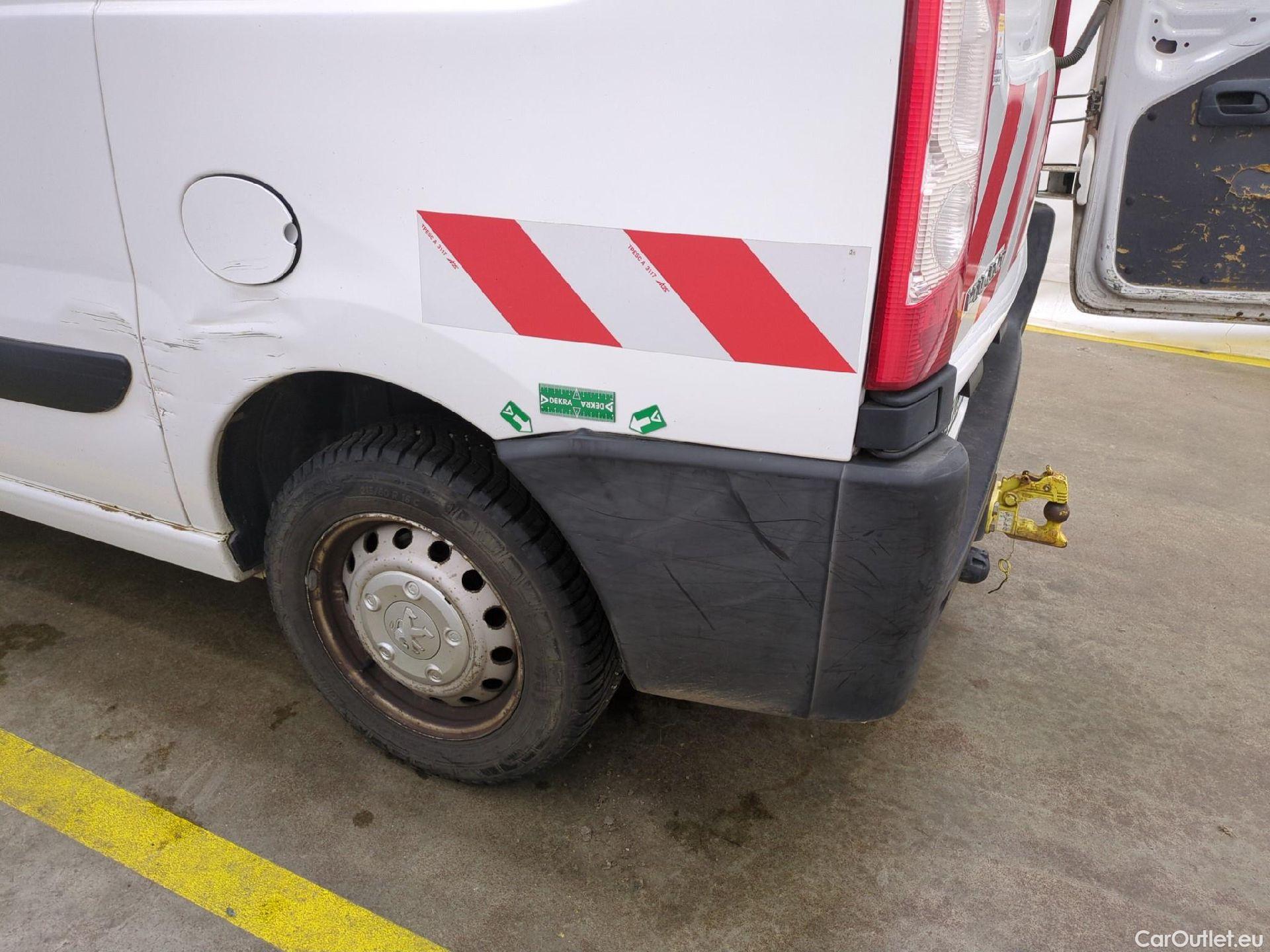  Peugeot  Expert  Fourgon  Fourgon L1H1 Pack CD Clim 2.0 130CV BVM6 #43