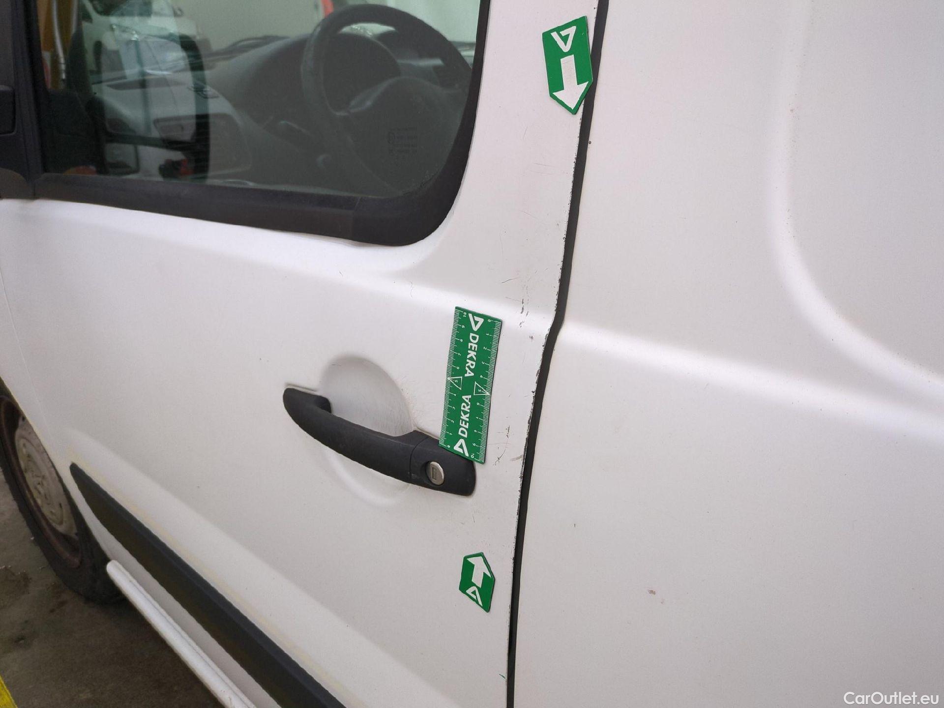  Peugeot  Expert  Fourgon  Fourgon L1H1 Pack CD Clim 2.0 130CV BVM6 #73