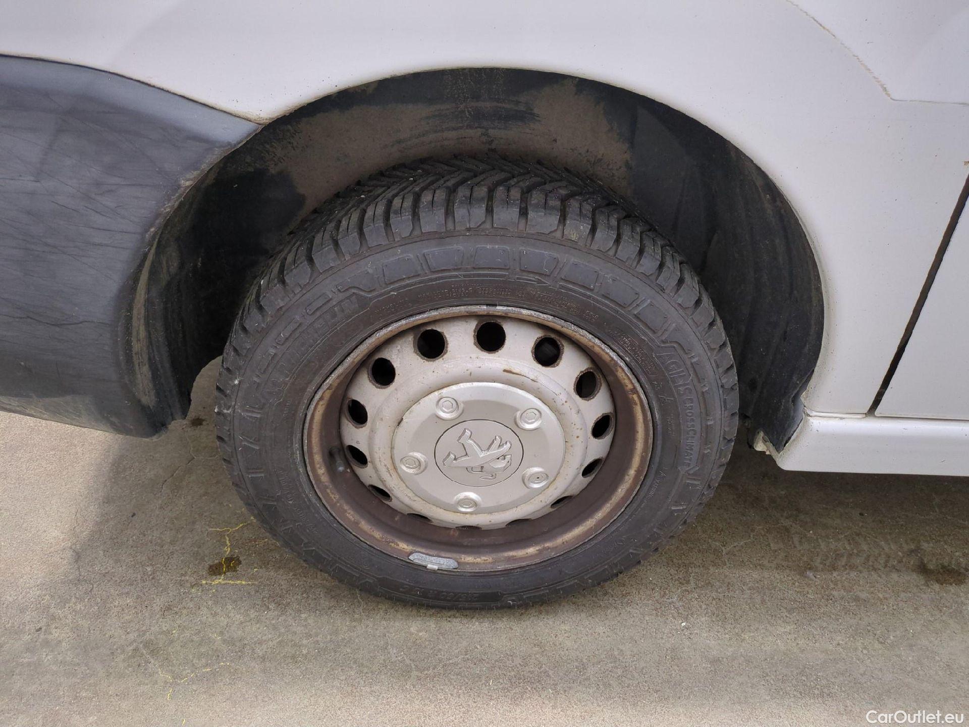  Peugeot  Expert  Fourgon  Fourgon L1H1 Pack CD Clim 2.0 130CV BVM6 #18