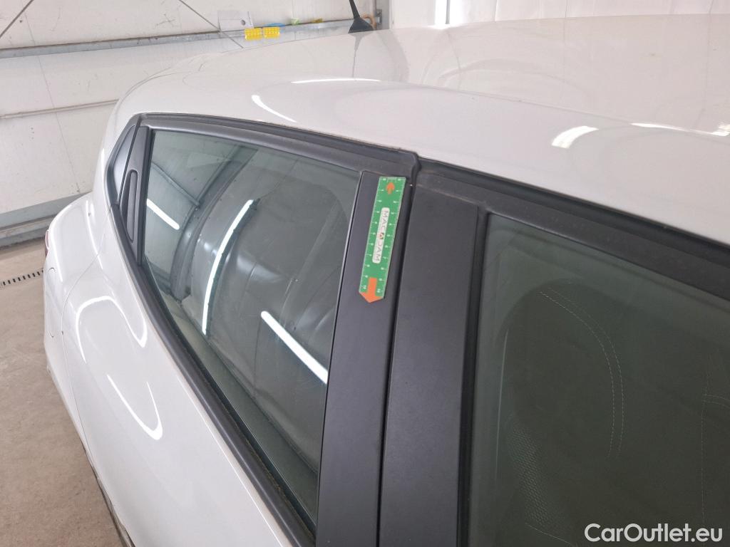  Renault  Clio  IV Air MediaNav 1.5 dCi 75CV BVM5 E6 #38