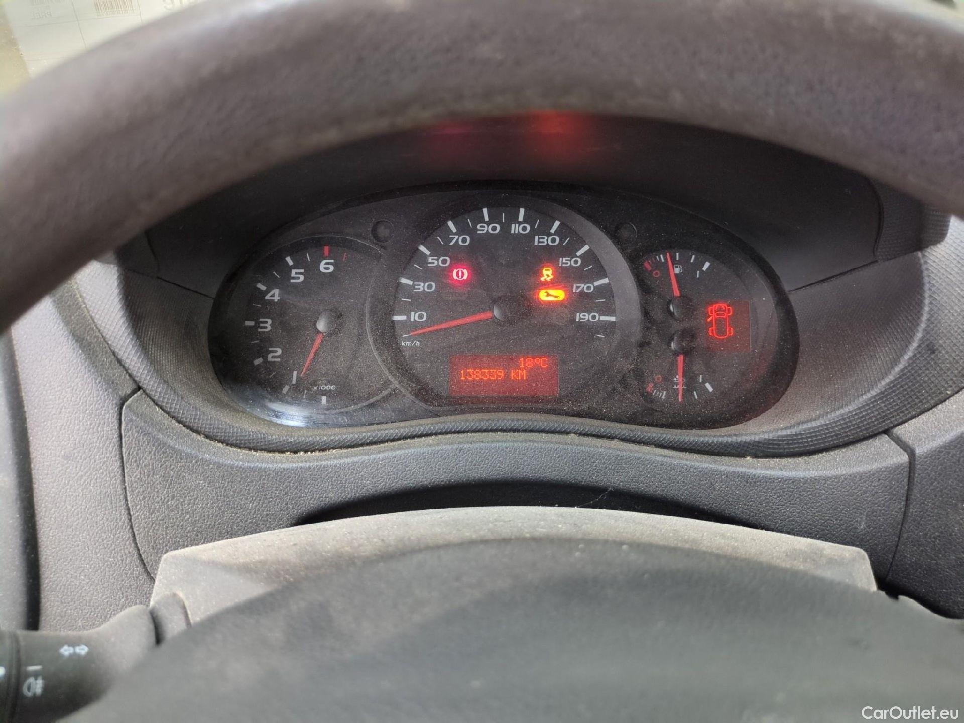  Renault  Master RENAULT  VU 4p Fourgon FG GCf Trac F3500 L2H2 Energy dCi 145 E6 #1