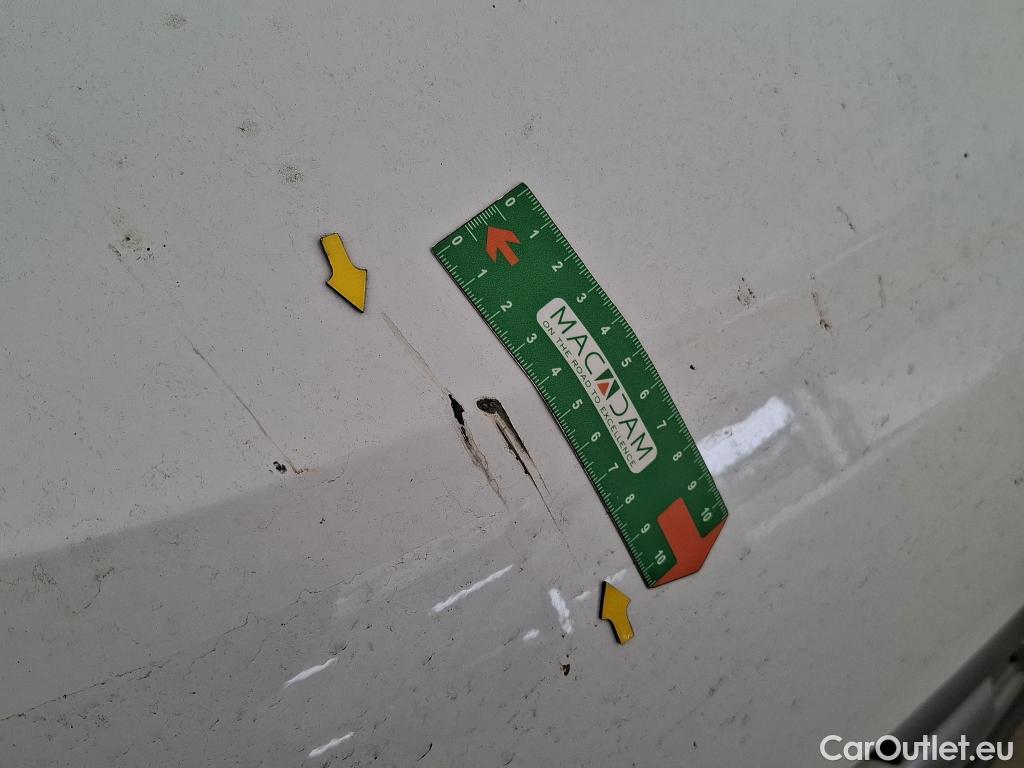  Renault  Master RENAULT  VU 4p Fourgon CA GC F3500 L2H2 dCi 125 #34