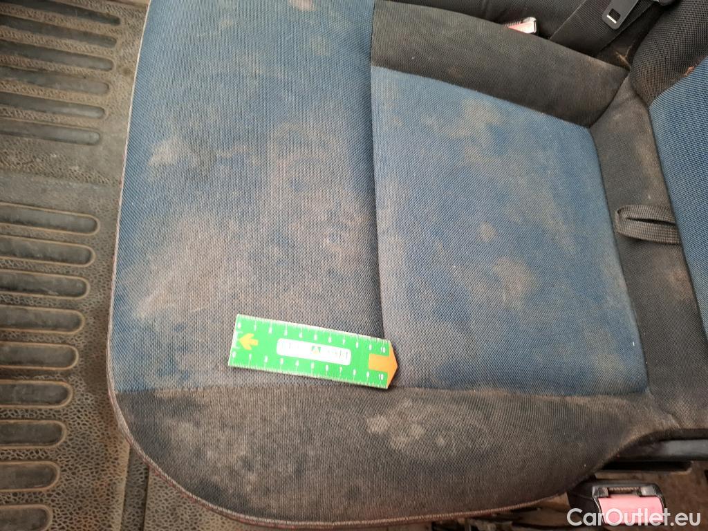  Renault  Master RENAULT  VU 4p Fourgon CA GC F3500 L2H2 dCi 125 #30