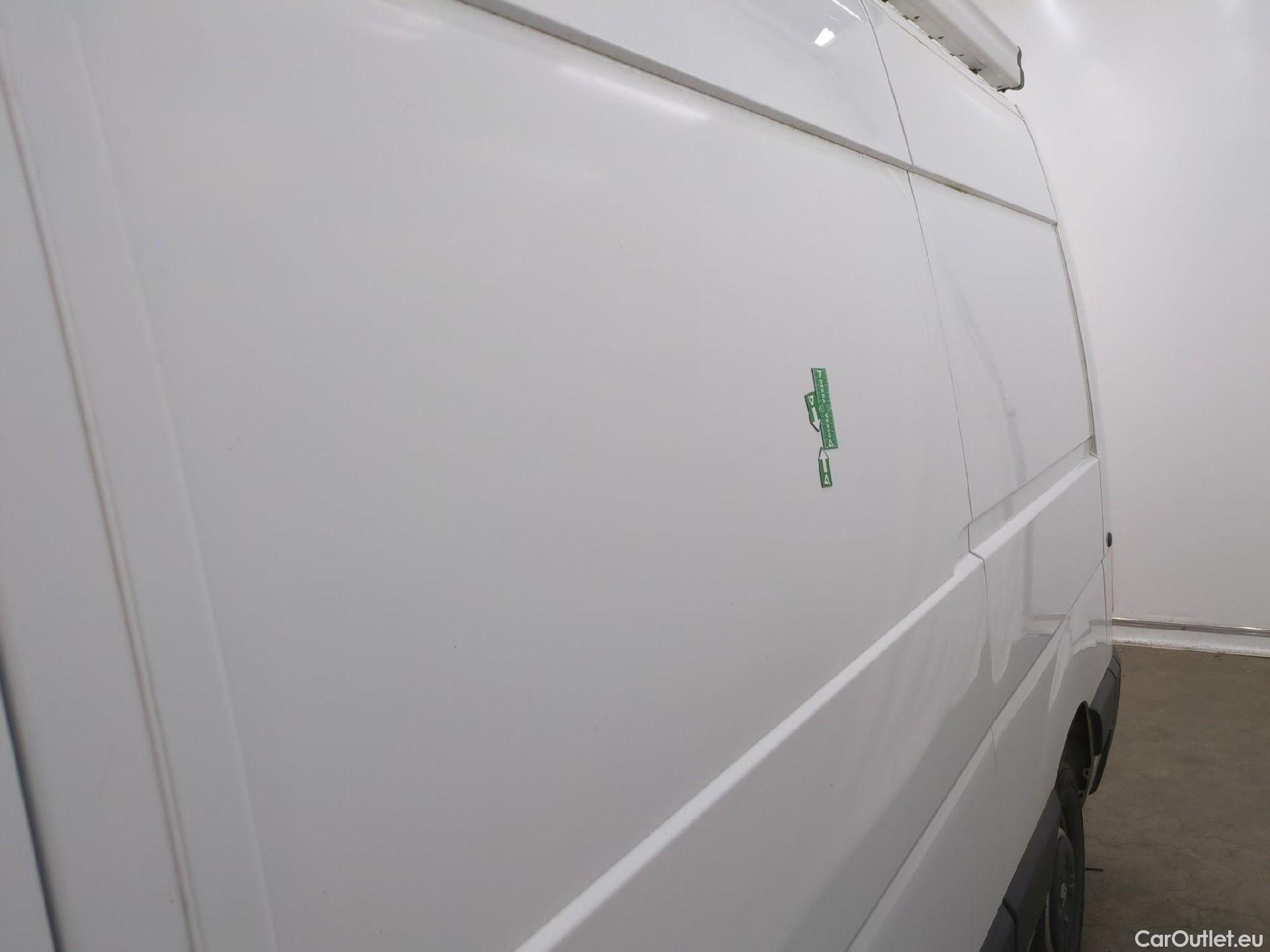  Renault  Master RENAULT  VU 4p Fourgon FG GCf Trac F3500 L2H2 Energy dCi 145 E6 #49