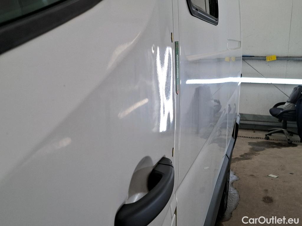  Renault  Master RENAULT  VU 4p Fourgon CA GC F3500 L2H2 dCi 125 #17