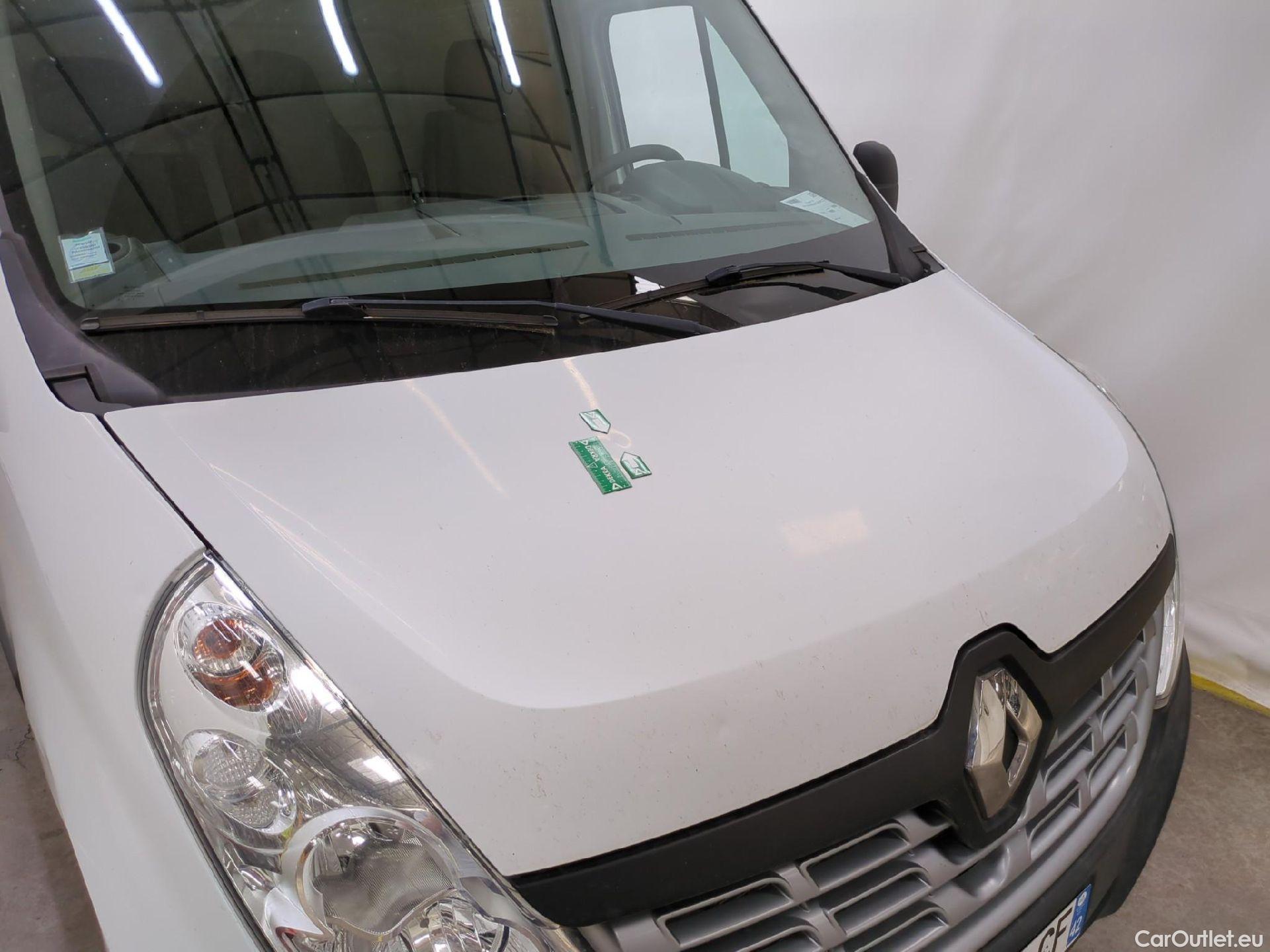  Renault  Master RENAULT  VU 4p Fourgon FG GCf Trac F3500 L2H2 Energy dCi 145 E6 #46