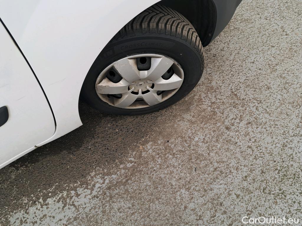  Renault  Kangoo RENAULT  Express / 2013 / 4P / Fourgonnette Extra R-Link dCi 90 #39