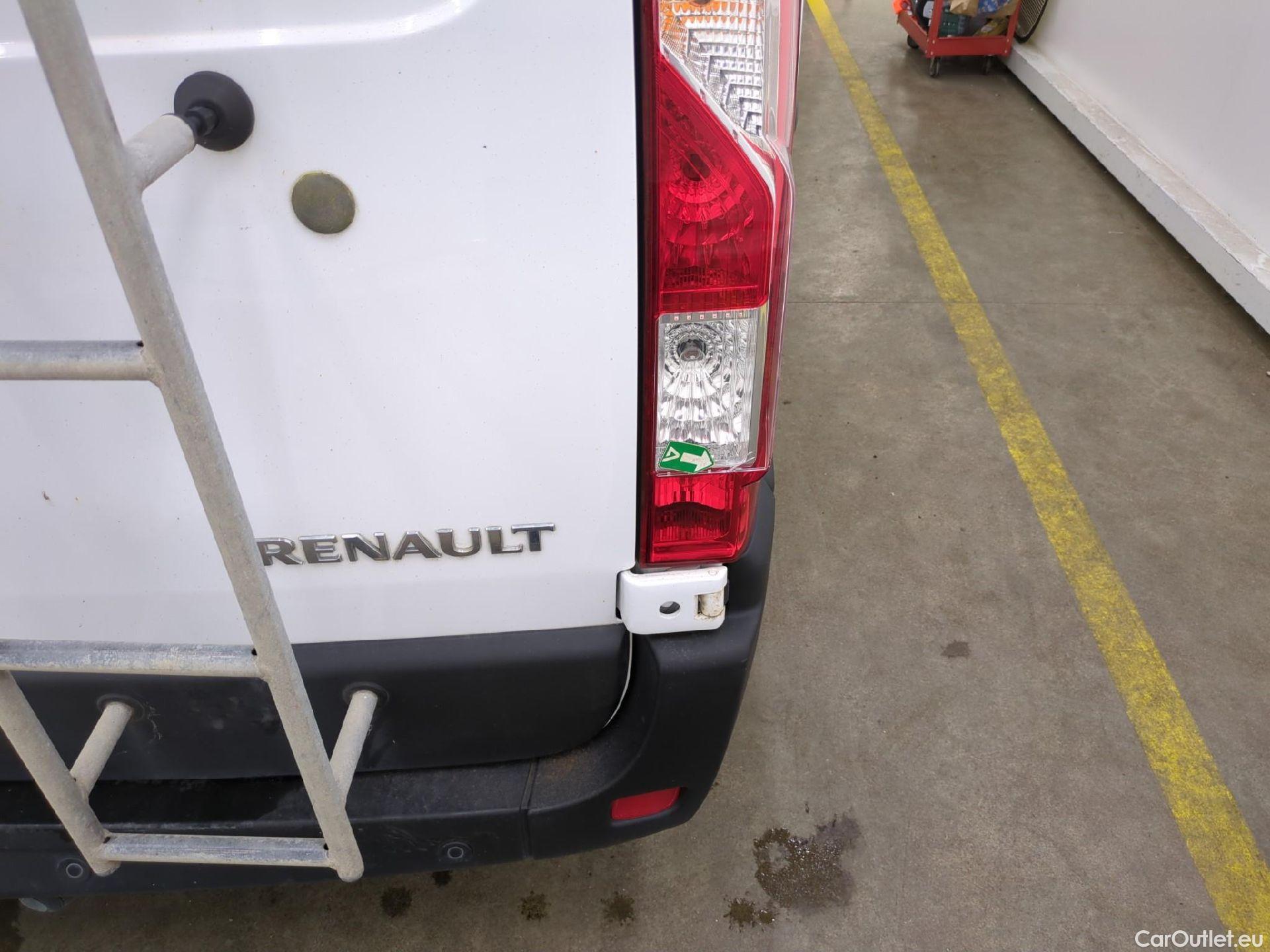  Renault  Master RENAULT  VU 4p Fourgon FG GCf Trac F3500 L2H2 Energy dCi 145 E6 #58