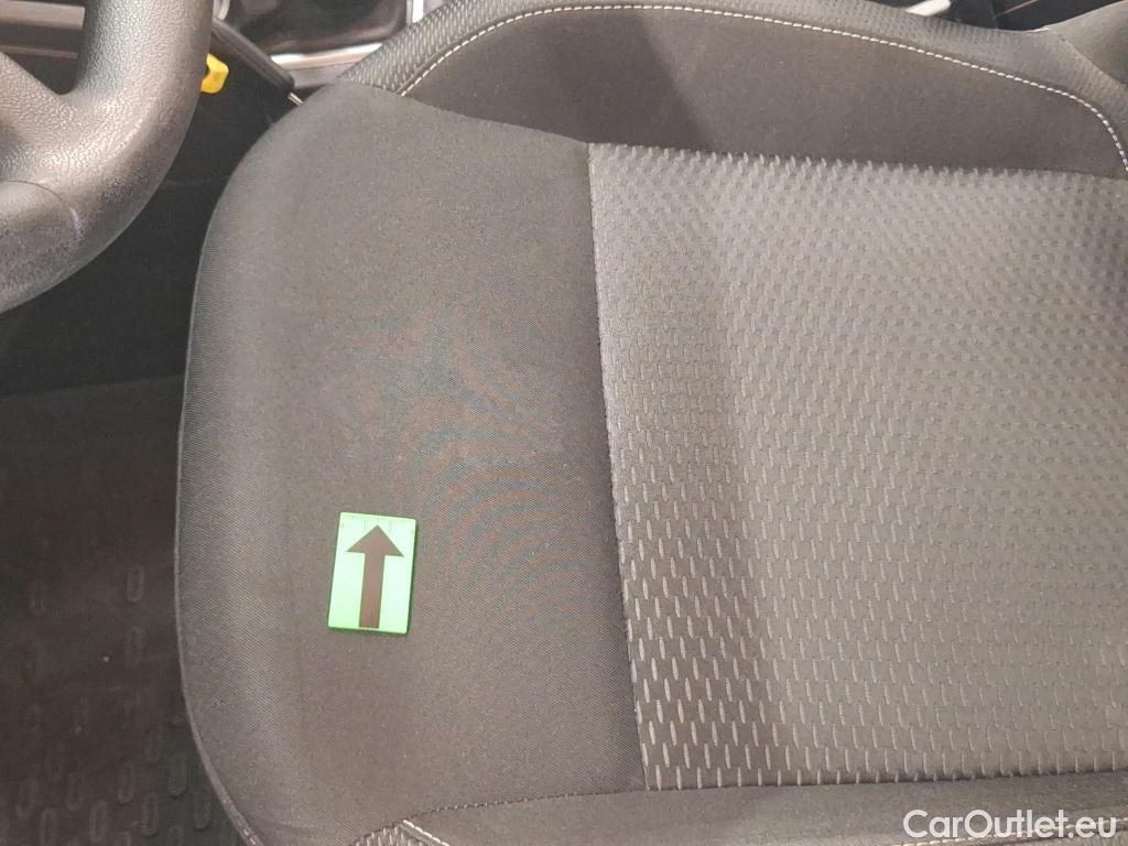  Dacia  Duster 1.5 Blue dCi 115CP Comfort 4WD #22