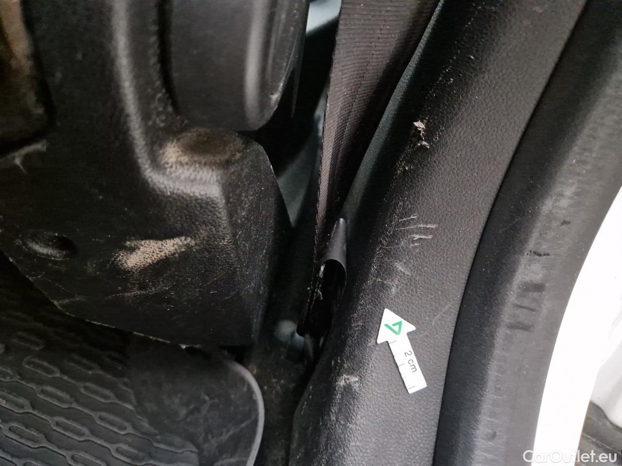  Dacia  Duster 1.5 Blue dCi 115CP Comfort 4WD #62
