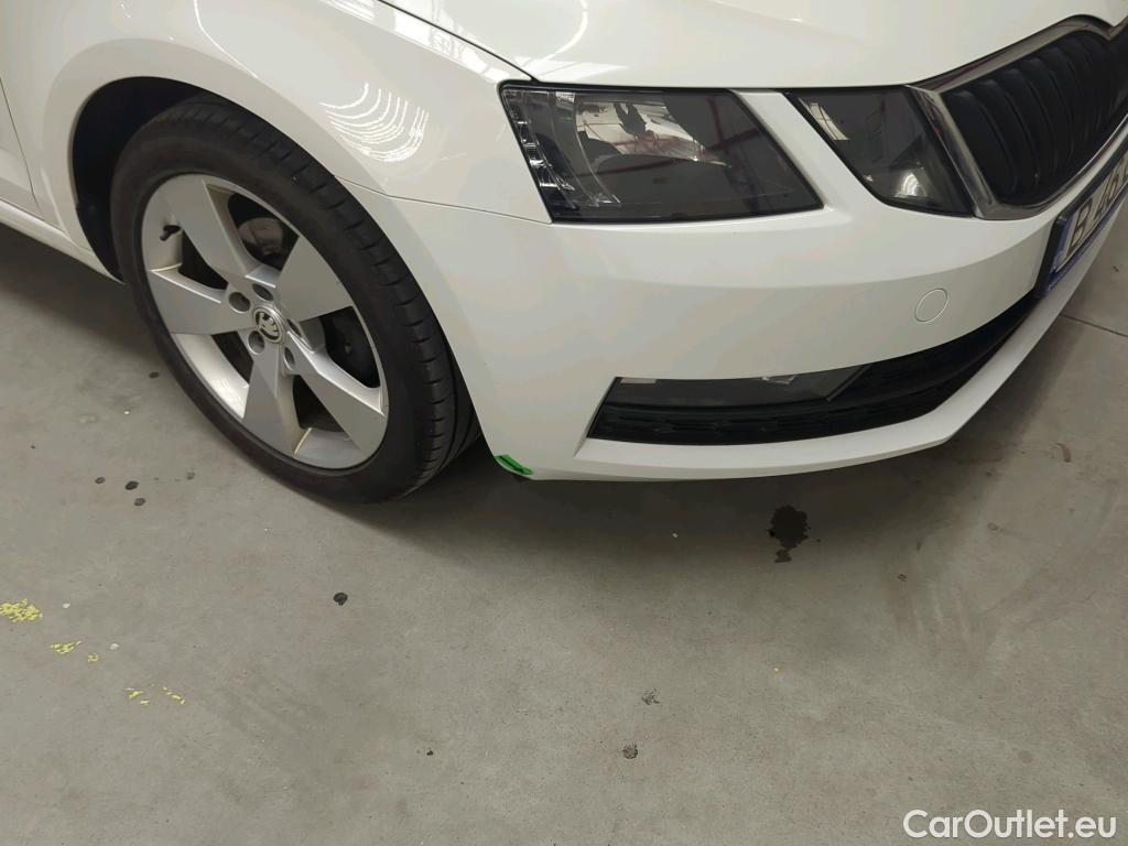  Skoda  Octavia 1.6 TDI Ambition 115HP #7