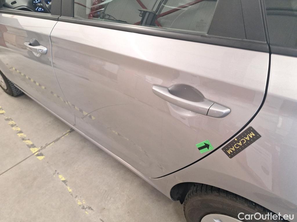  Hyundai  i30 1.5 110CP Comfort #7